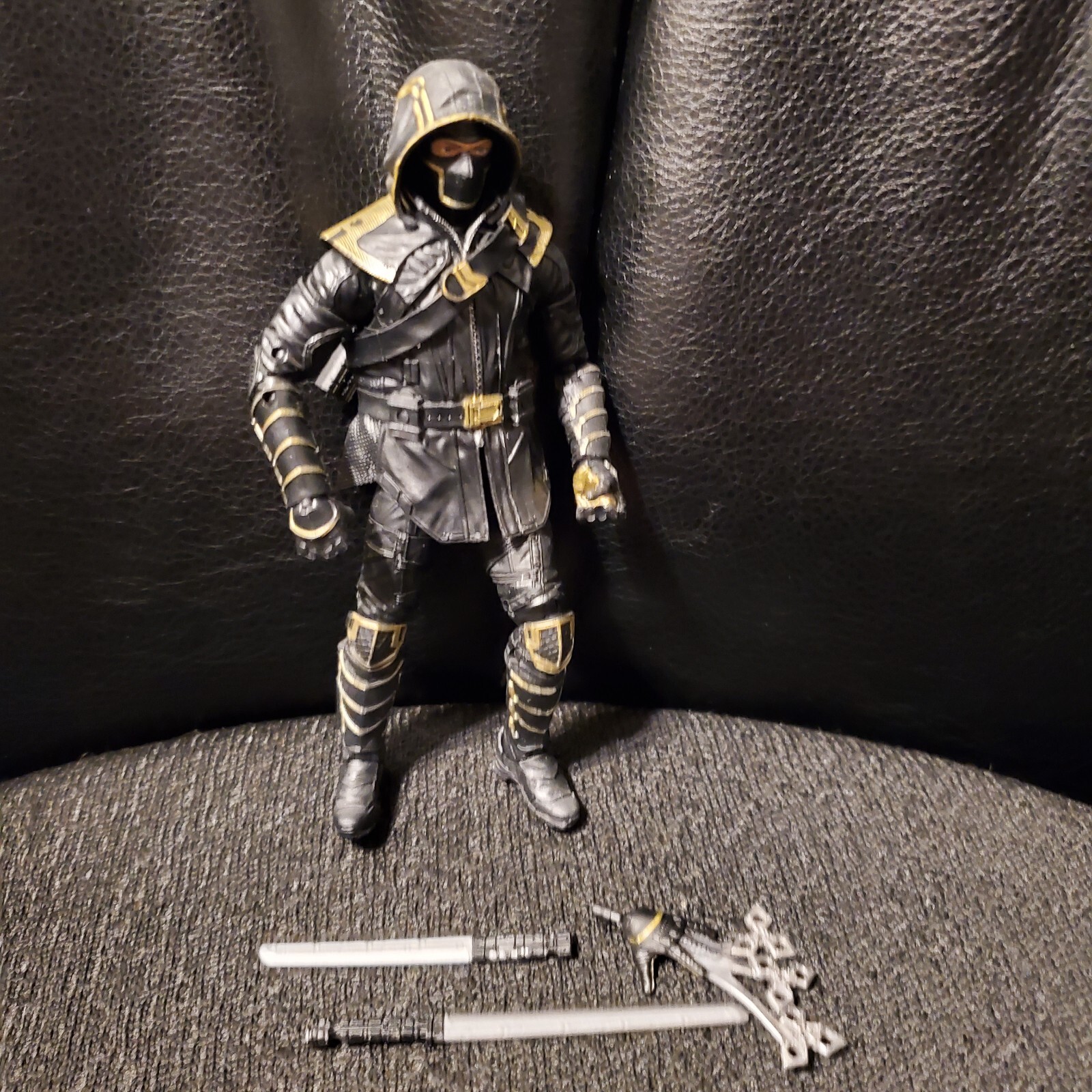 Marvel Legends Ronin (Hawkeye) (Endgame Thanos BAF Wave) LOOSE