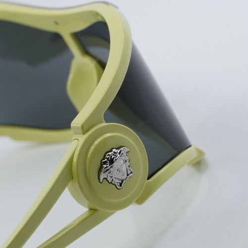 Pre-owned Versace Ve4475 548687 Yellow/dark Grey 42-142-110 Sunglasses In Gray