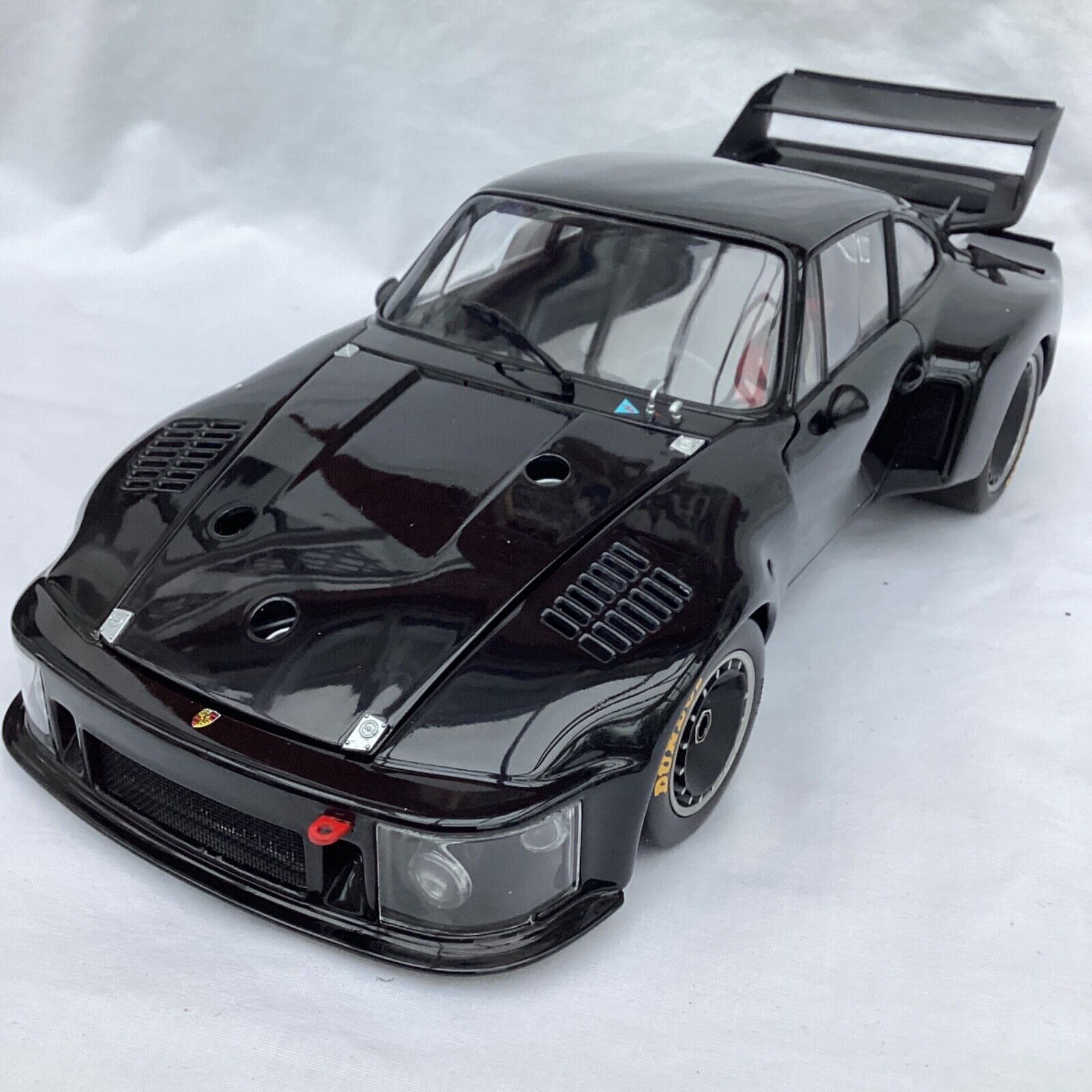 京商 RLG18101 1/18 1976 PORSCHE 935 TURBO CLIENT PRIVATE 京商 RLG18101 1/18 1976 PORSCHE 935 TURBO CLIENT PRIVATE