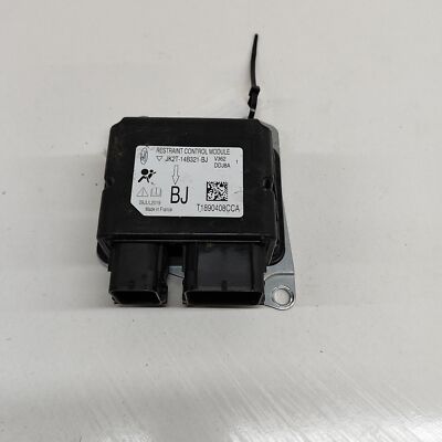 ミー FORD FIESTA MK7 1.0 EcoBoost Front Left Side Door Seal