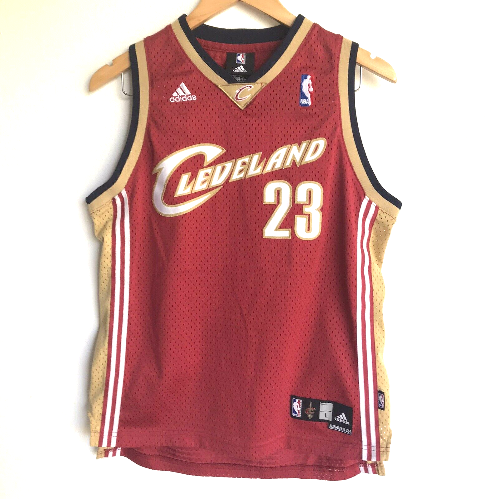 CAVALIERS JAMES 23 ユニフォーム Youth Lサイズ 大人M New Lebron James #23 Cleveland Cavaliers YOUTH Sizes S-M-L