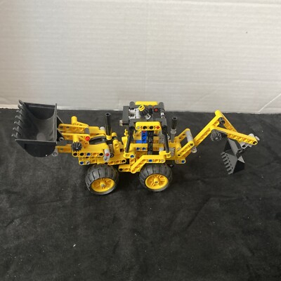 LEGO 42004 = TECHNIC: 2-in-1 Mini Backhoe / Loader, yellow articulated