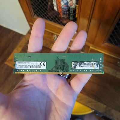 Kingston  8GB DDR4 2666MHz Desktop RAM 1Rx8 PC4-2666-UA2 DIMM Good condition