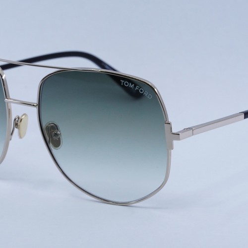 Pre-owned Tom Ford Ft0783 28b Shiny Rose Gold/gradient Smoke 62-17-140 Sunglasses In Gray