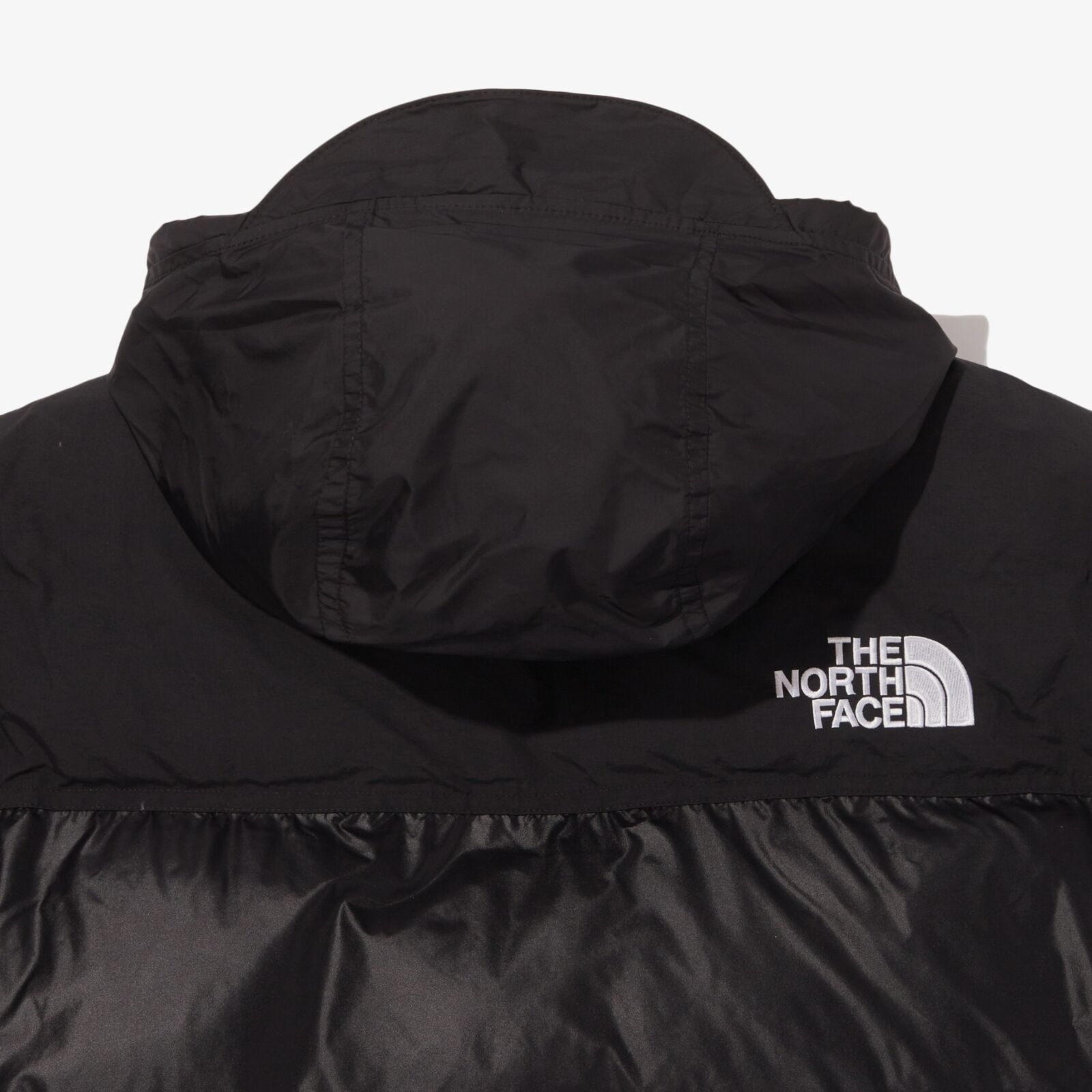 THE NORTH FACE Mens NUPTSE ON BALL JACKET BLACK NJ3NQ53A S THE NORTH FACE Mens NUPTSE ON BALL JACKET BLACK NJ3NQ53A S