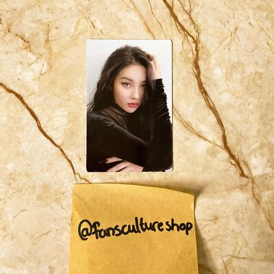 OFFICIAL Sunmi Tail Photocard - Limited
