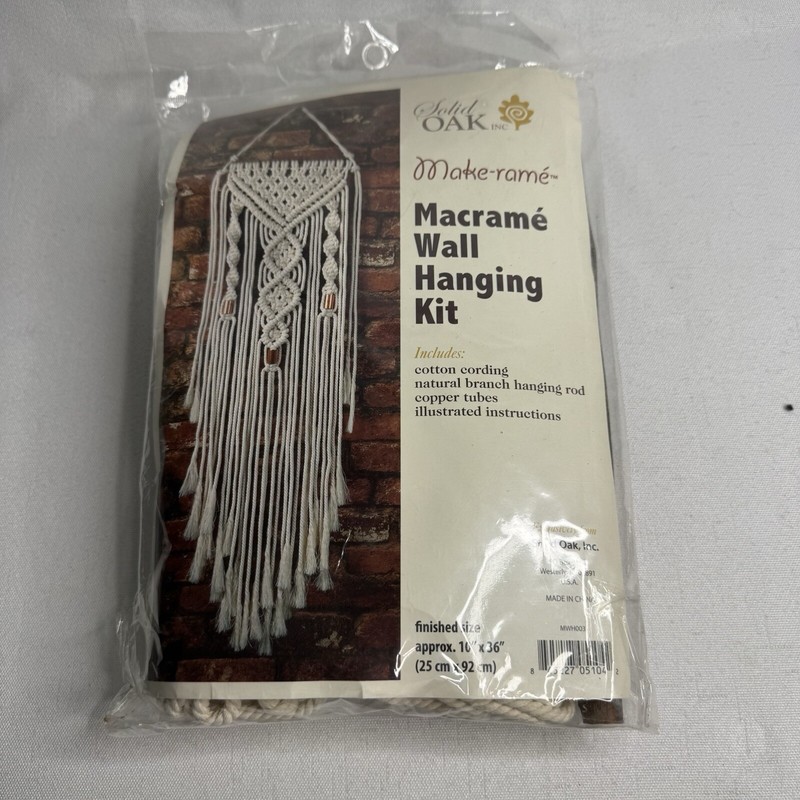 Macrame Wall Hanging Kit 10" x 36" - Brand New