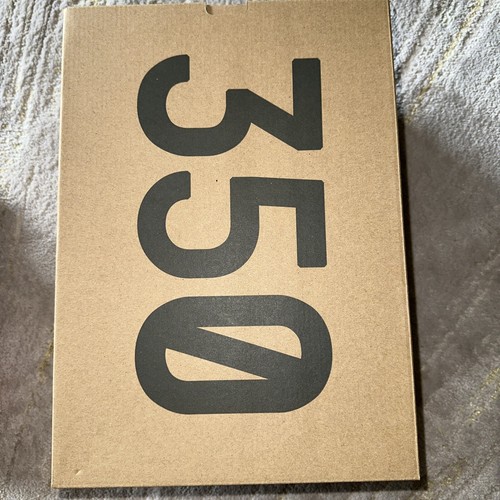 ADIDAS ORIGINALS SIZE 9.5 - ADIDAS YEEZY BOOST 350 V2 LOW CARBON BELUGA