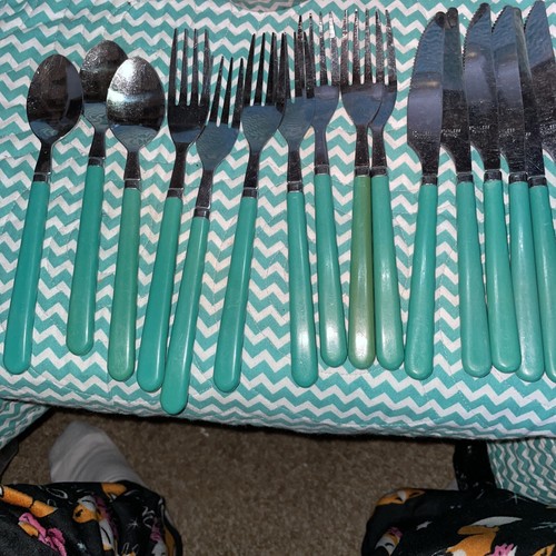 16Pieces Vintage Green Handle Stainless Flatware Dinnerware Silverware