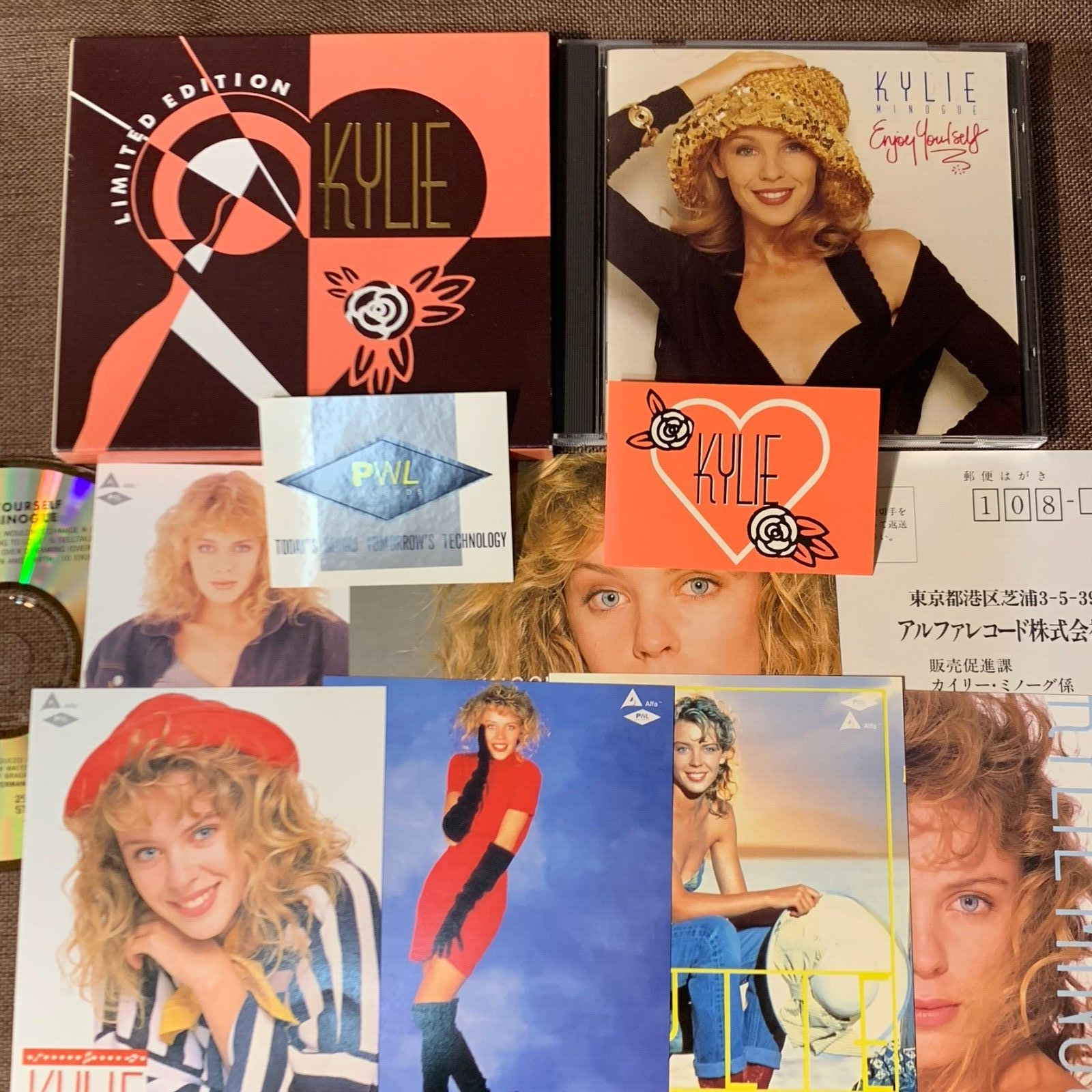 【未開封CD】エンジョイ・ユアセルフ/カイリー・ミノーグ/CD/限定盤 MINOGUE,KYLIE - Enjoy Yourself - Amazon.com Music