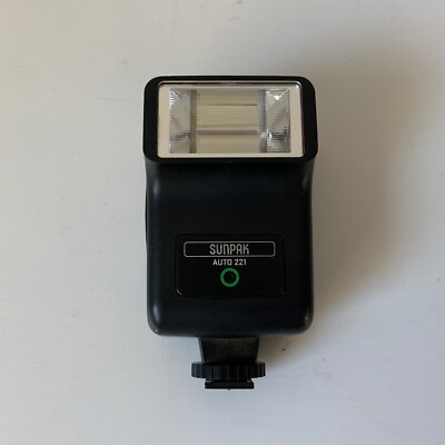 Vintage Sunpak Auto 221 Electronic Flash Unit Camera Accessory Part 