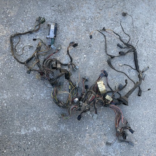 Fhyページ 87-89 Mustang Dash Dashboard Wiring Harness Wires Fuse Box