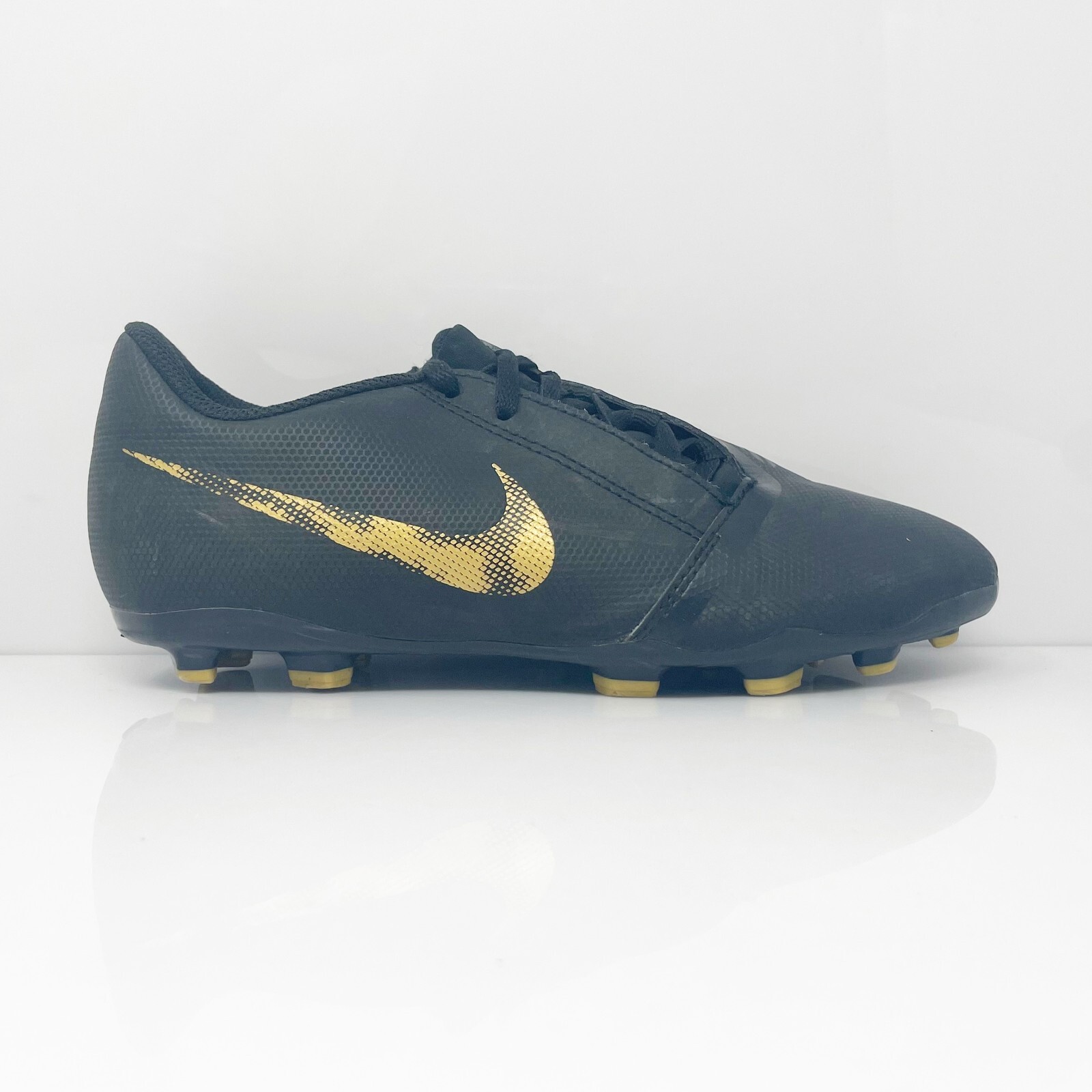 

Черные футбольные бутсы Nike Boys Phantom Venom Club AO0396-077, размер 5,5 лет, Черный, Phantom Venom CLub
