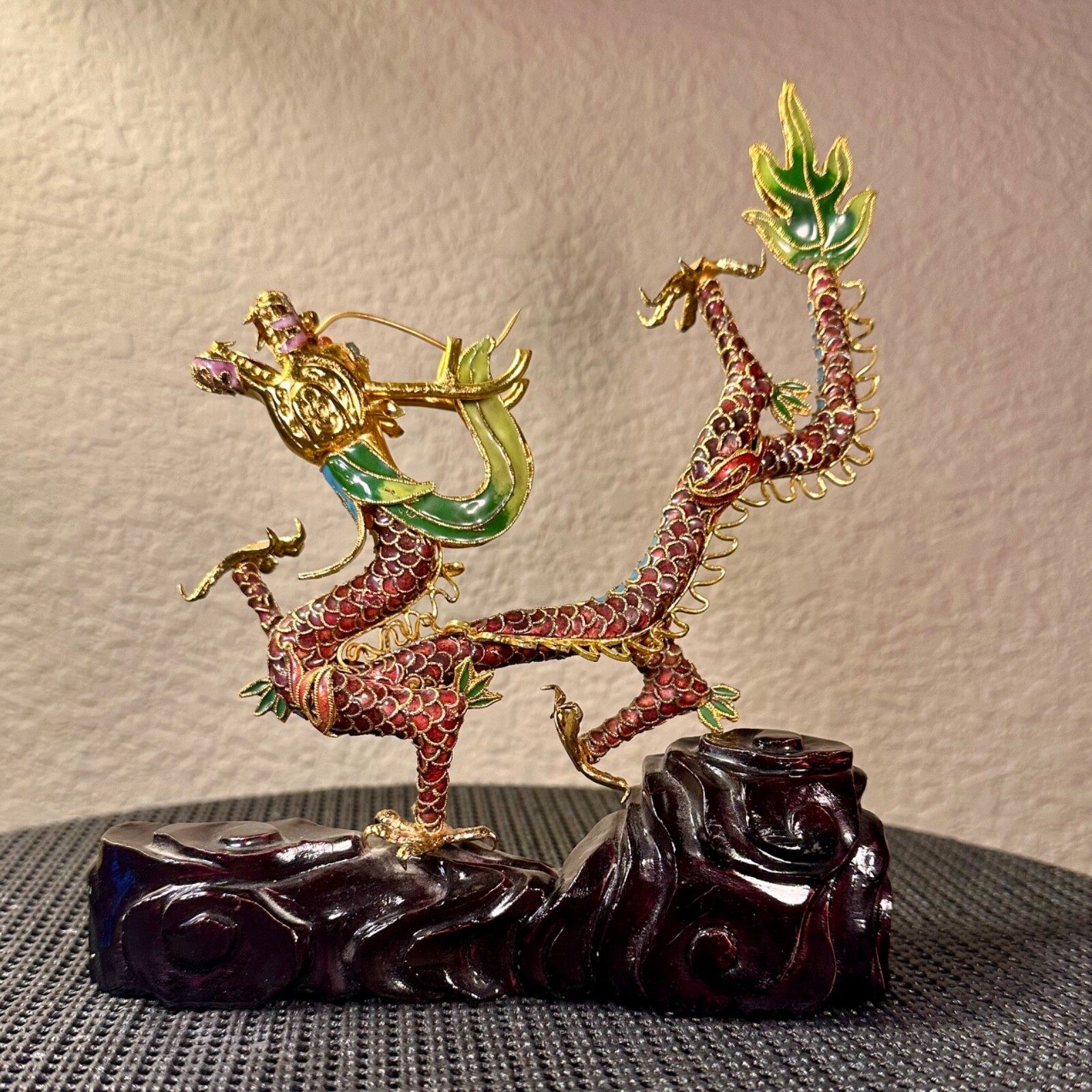 ✨Cartier mini plate 龍　Dragon✨ ✨Cartier mini plate 龍 Dragon✨ Cartier Piece Unique Dragon