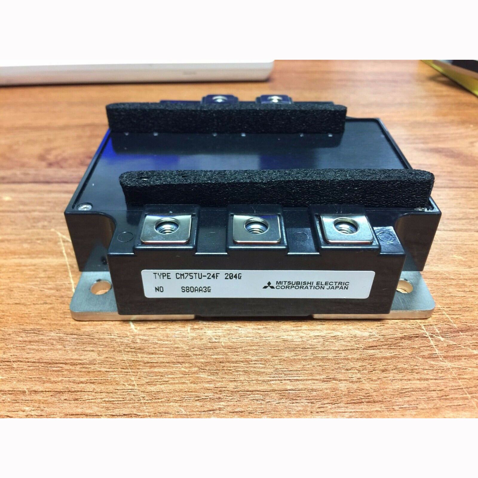 新品 MITSUBISHI 三菱電機 CM75TU-24F 保証