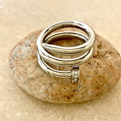Size 6 white gold plated stackable statement chunky ring no coloration 