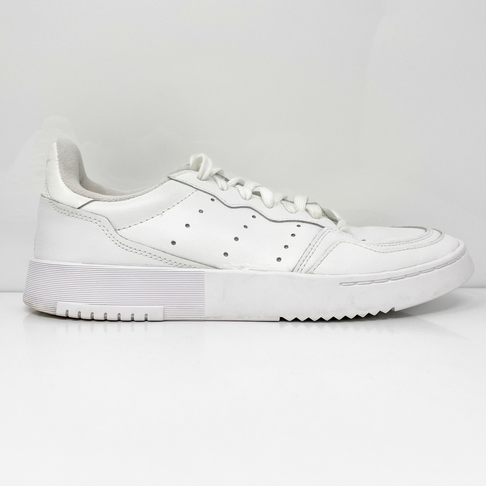 

Adidas Mens Supercourt J EE7726 Белая повседневная обувь Кроссовки Размер 7, Белый, Supercourt J