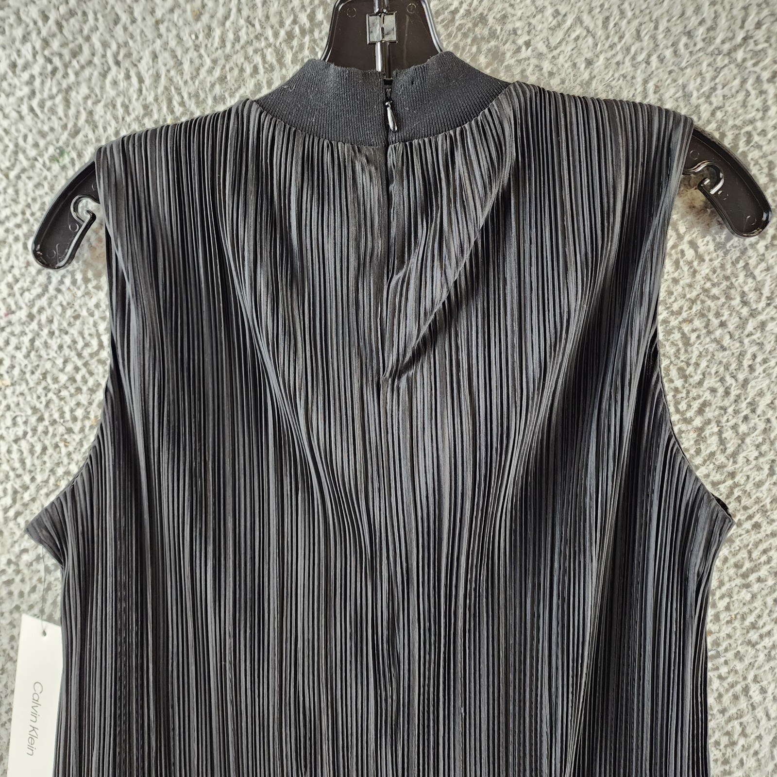 Calvin Klein Plisse Mock-Neck Sleeveless Top Women's S Black Back Zip Closure - Picture 7 of 14