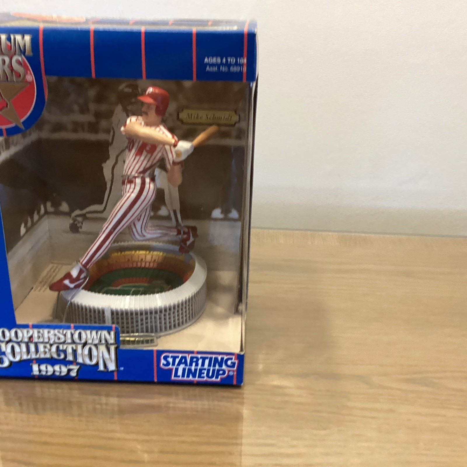 Starting Lie-Up Mike Schmidt