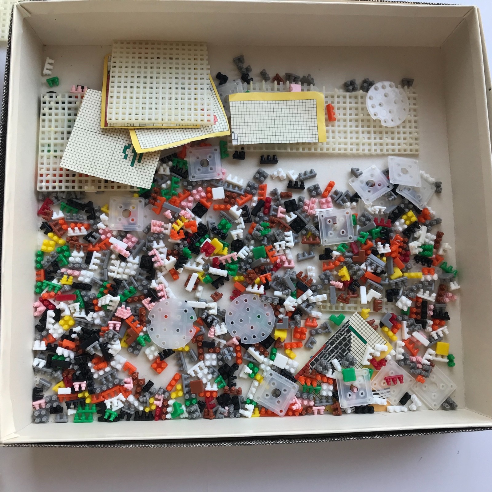 Vintage Snapix Set, Bugs Bunny Edition 12 x 11 x 3