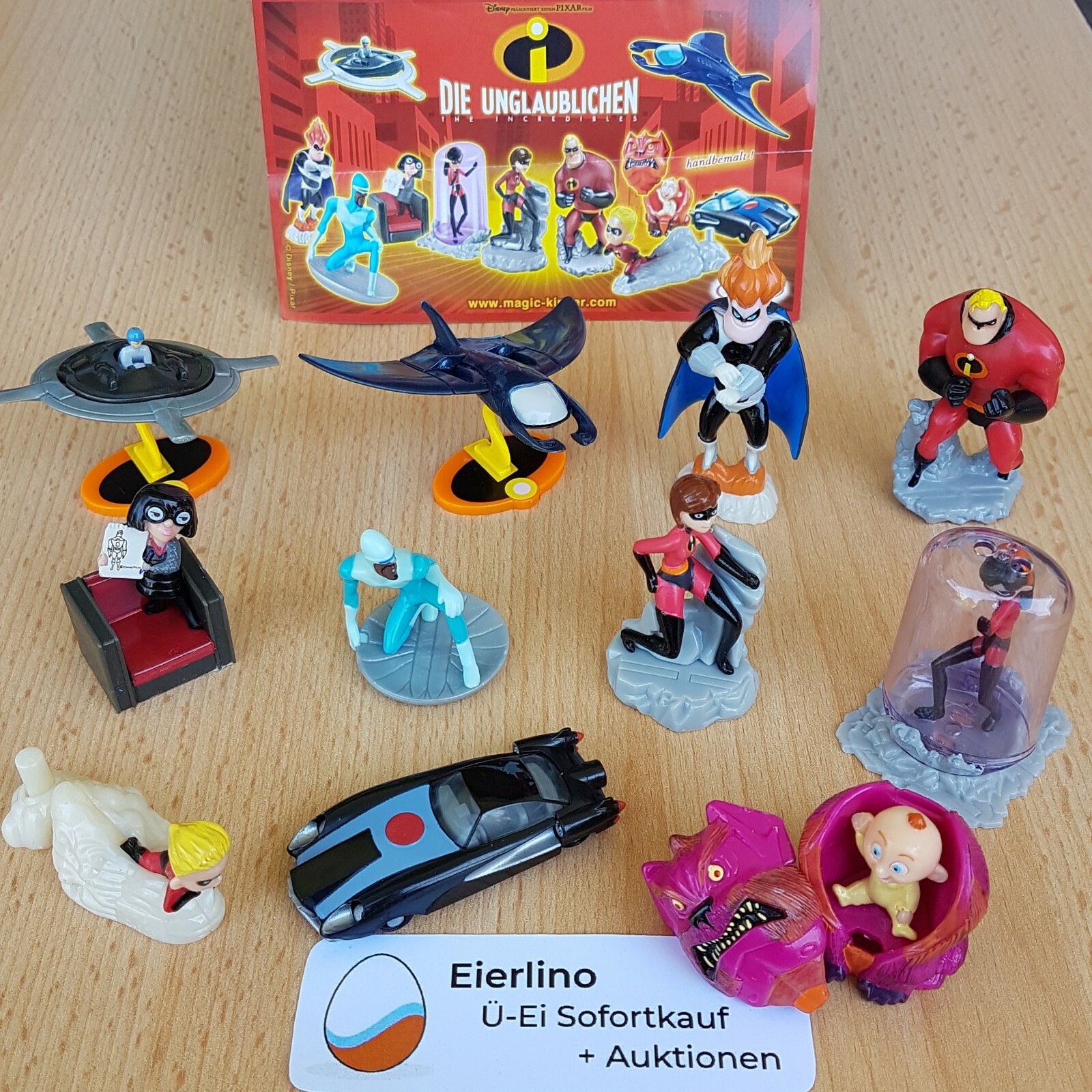 店頭用 Kinder キャラクター プラトイ フィギュア アメトイ ディスプレイ Pixar Disney The Incredibles FULL SET TINY MINIATURE