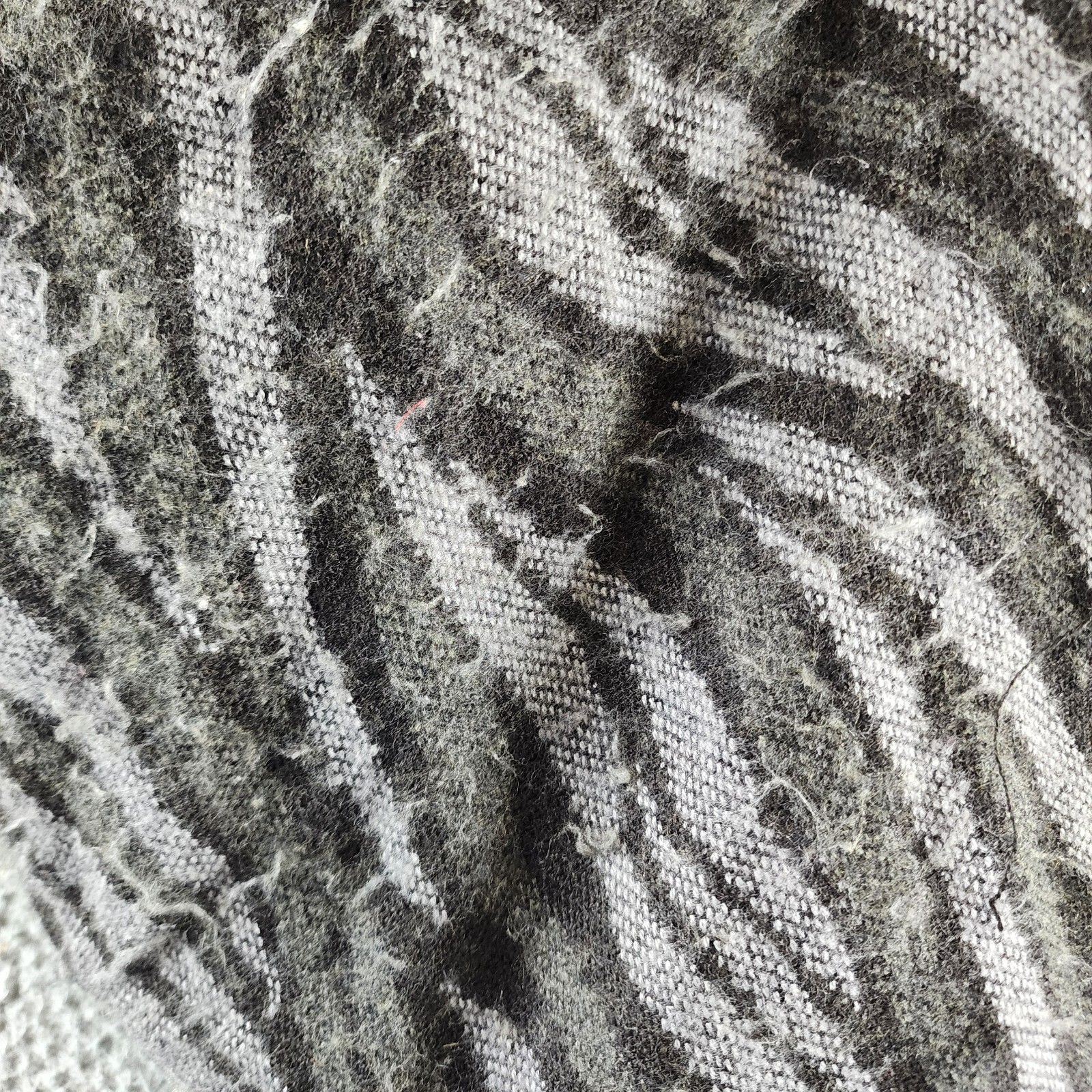 MICHAEL Michael Kors Wool Blend Animal-Print Jacquard Scarf Women's O/S Black - Picture 13 of 14