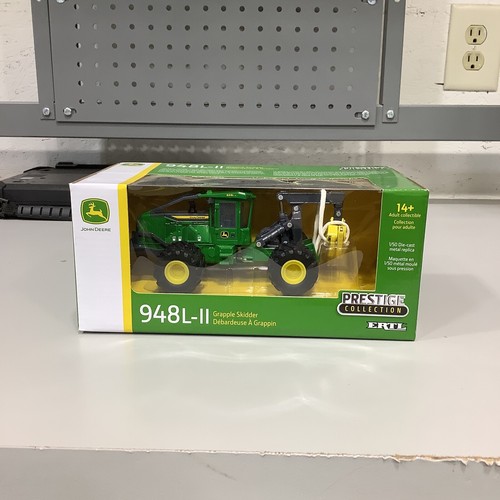 ERTL マニュアルスプレッダー 61GYPxUAGaL._AC_SY200_QL15_.jpg