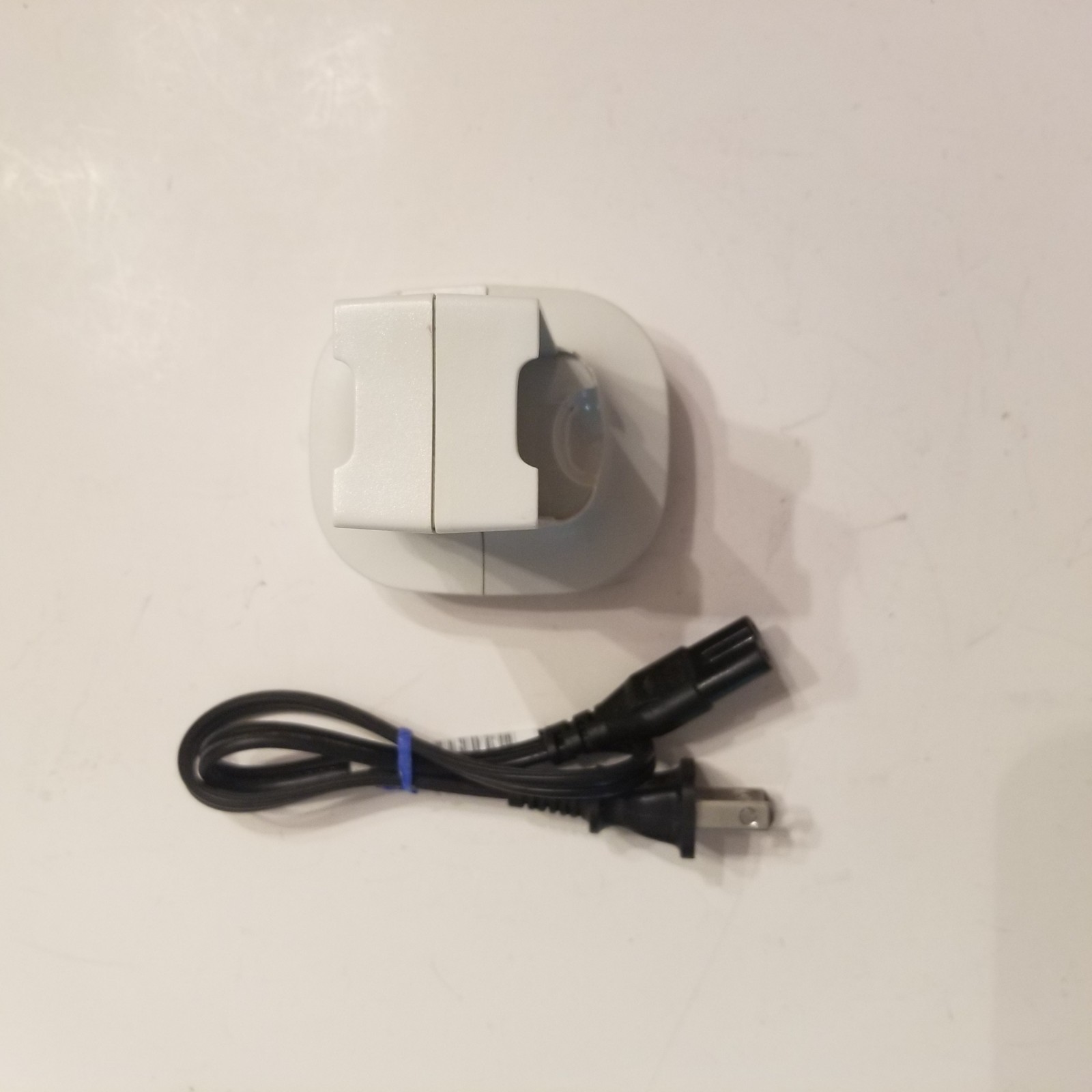 Microsoft Xbox 360 Quick Charge Kit AC/DC Adapter DPSN-10EB for Battery Pack