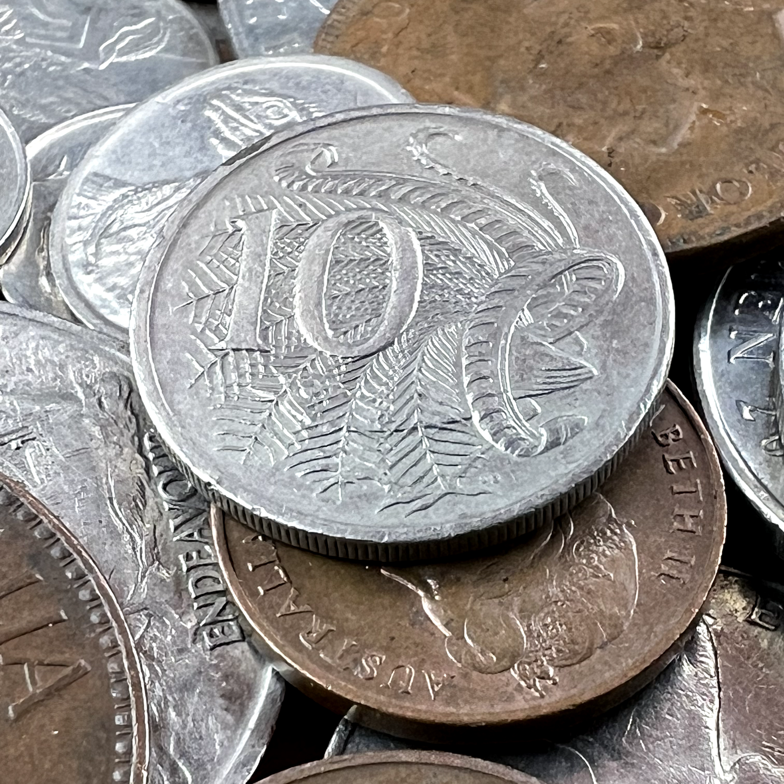 Australia Coin | 1 Random Collectible Old Australian Coin for Coin Collecting