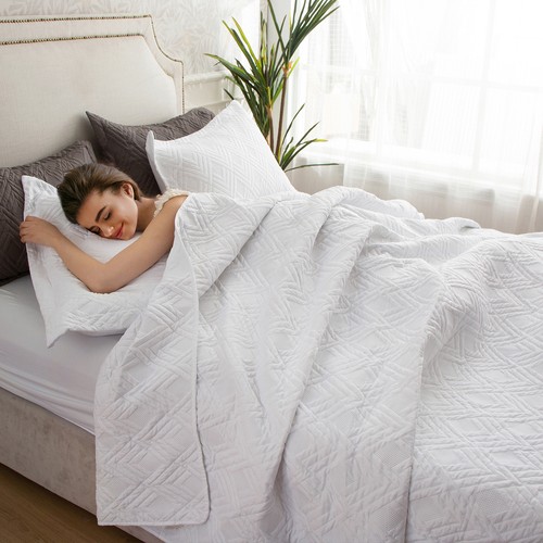 3 Piece White-rhombus Printed Bedspread Bedding Set
