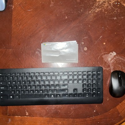 Microsoft Wireless Keyboard and Mouse Desktop 900 Full-size Bundle - *NO Dongle*