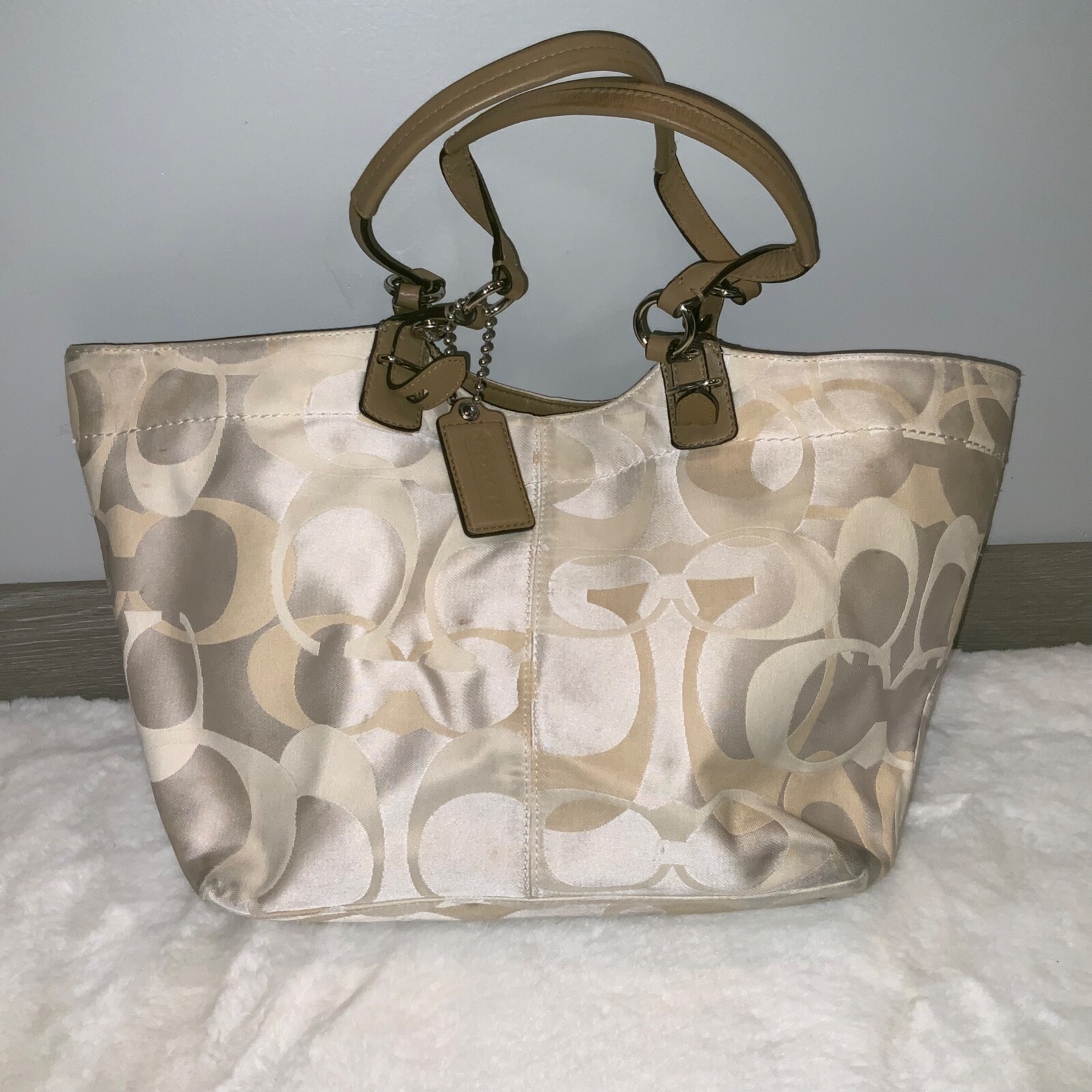 vintage Coach signature Tote bag Studs★ Coach Vintage Signature Stripe Studded Lure Tote Gold 12904
