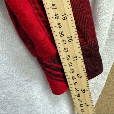 ATHLETA Red and Black Lumber Jill Flannel Shirt Size Small