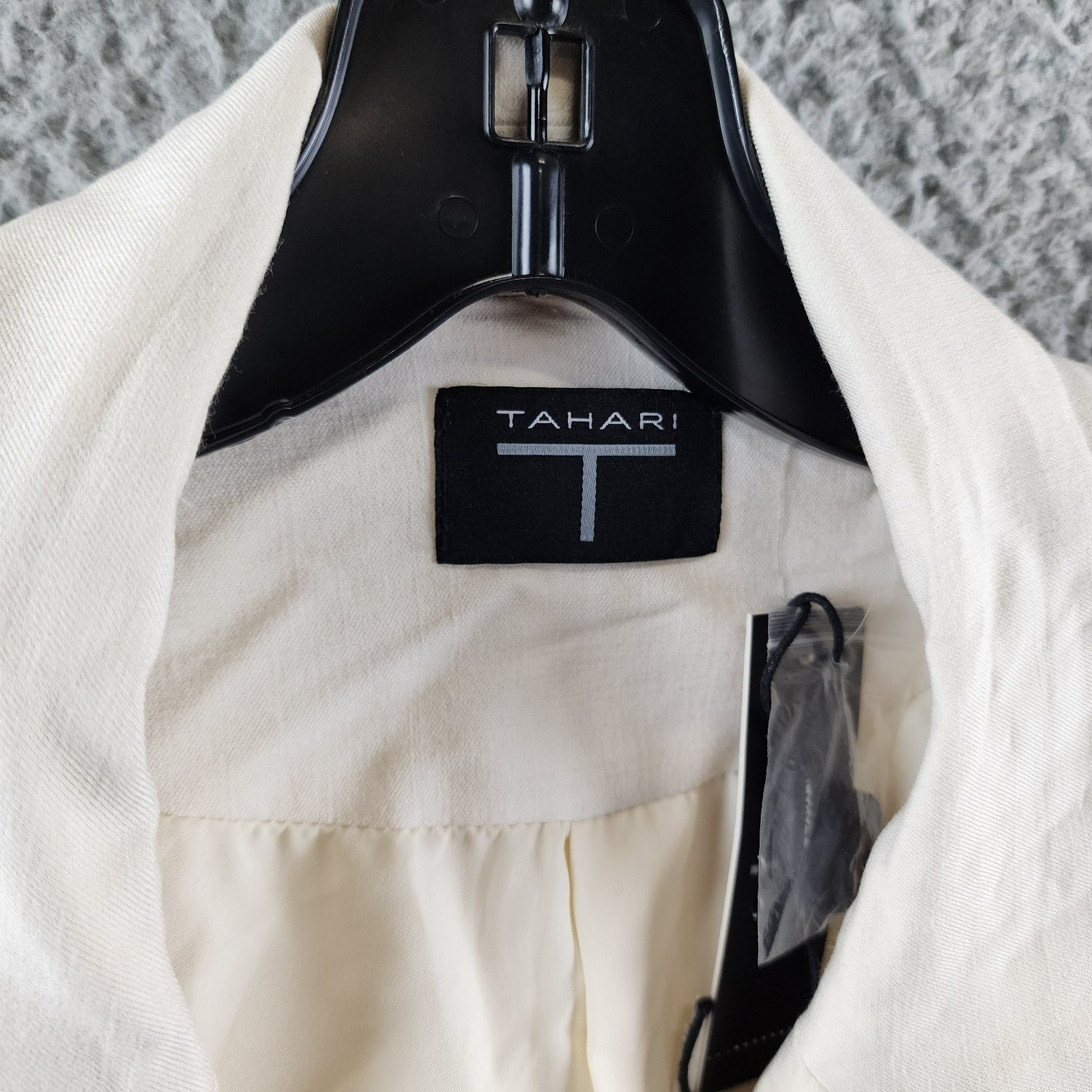 T Tahari Single Button Blazer Women's 12 Toasted Beige Braided Welt Pockets L/S - Picture 6 of 17