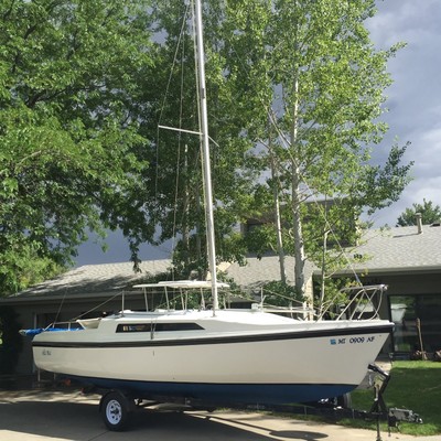 Sailboat 1988 MacGregor 26D