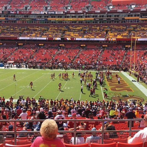 4 Washington Redskins vs Philadelphia Eagles Tickets 12/30/18 LL sec 219 row 5