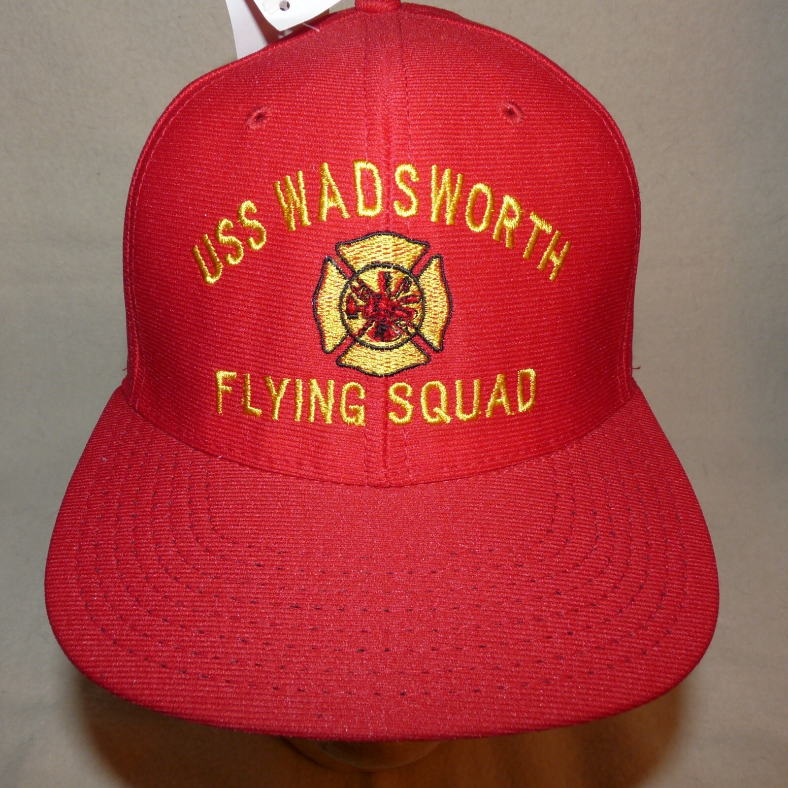 Original Vintage US Navy USS Wadsworth FFG-9 Red Flying