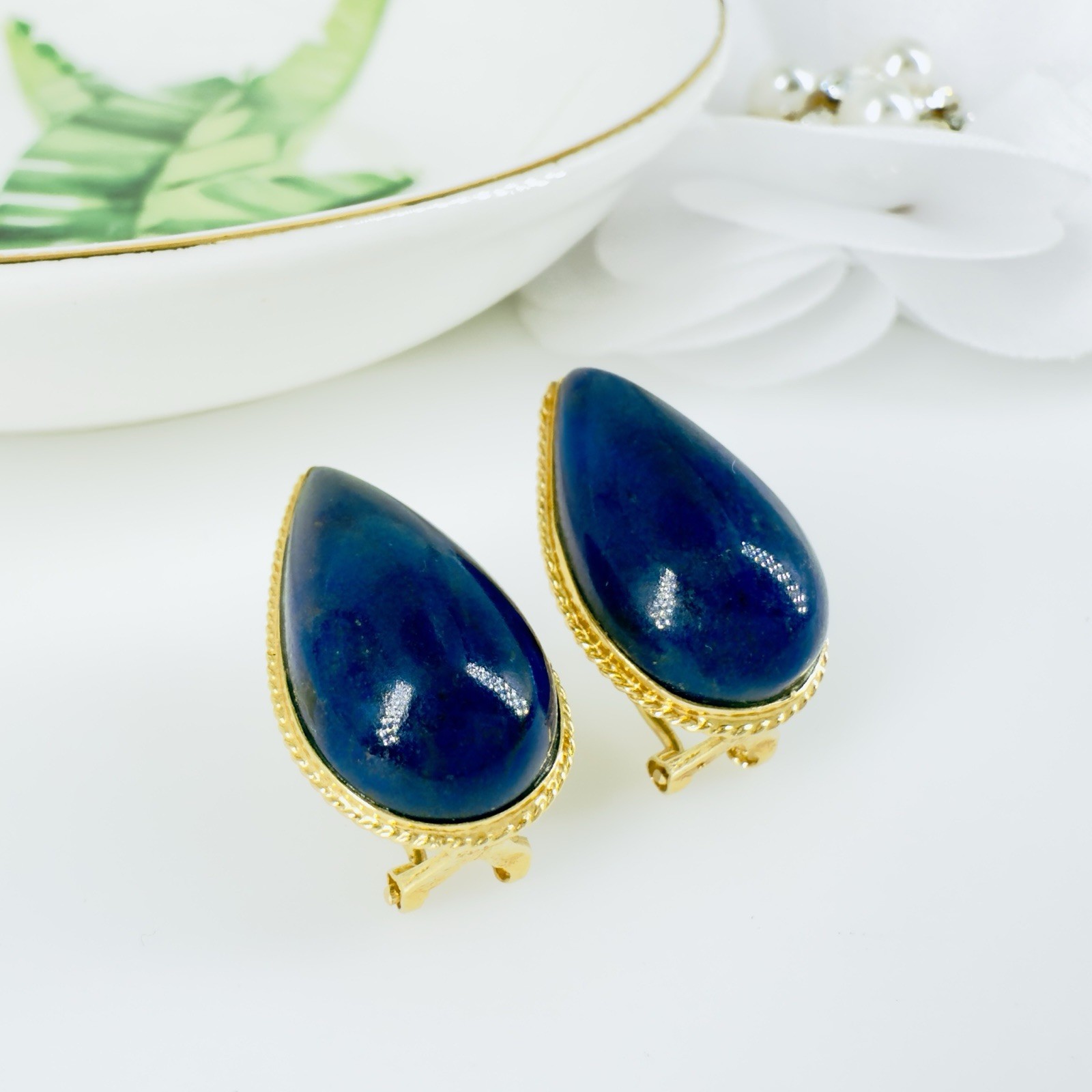 14k Yellow Gold Dark Blue Lapis Lazuli Omega Back Earrings, Preowned - Picture 9 of 13