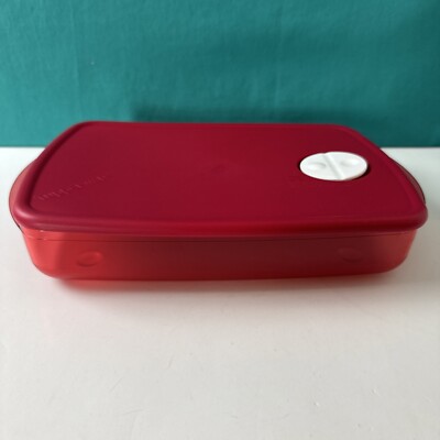 Tupperware Microwave Rock N Serve Rectangular Large Shallow 6 Cup Red