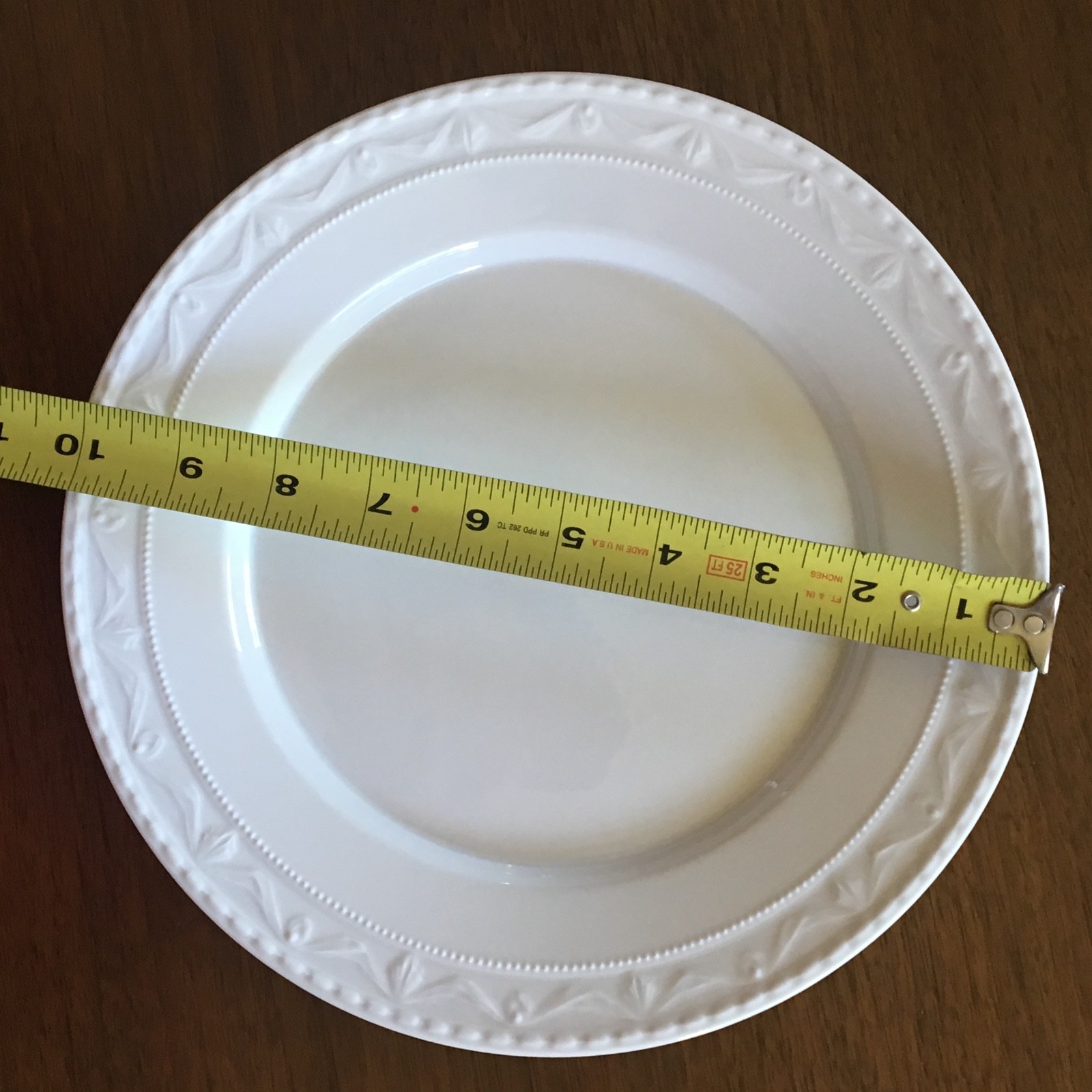 KPM KURLAND, 8 white porcelain 10.25