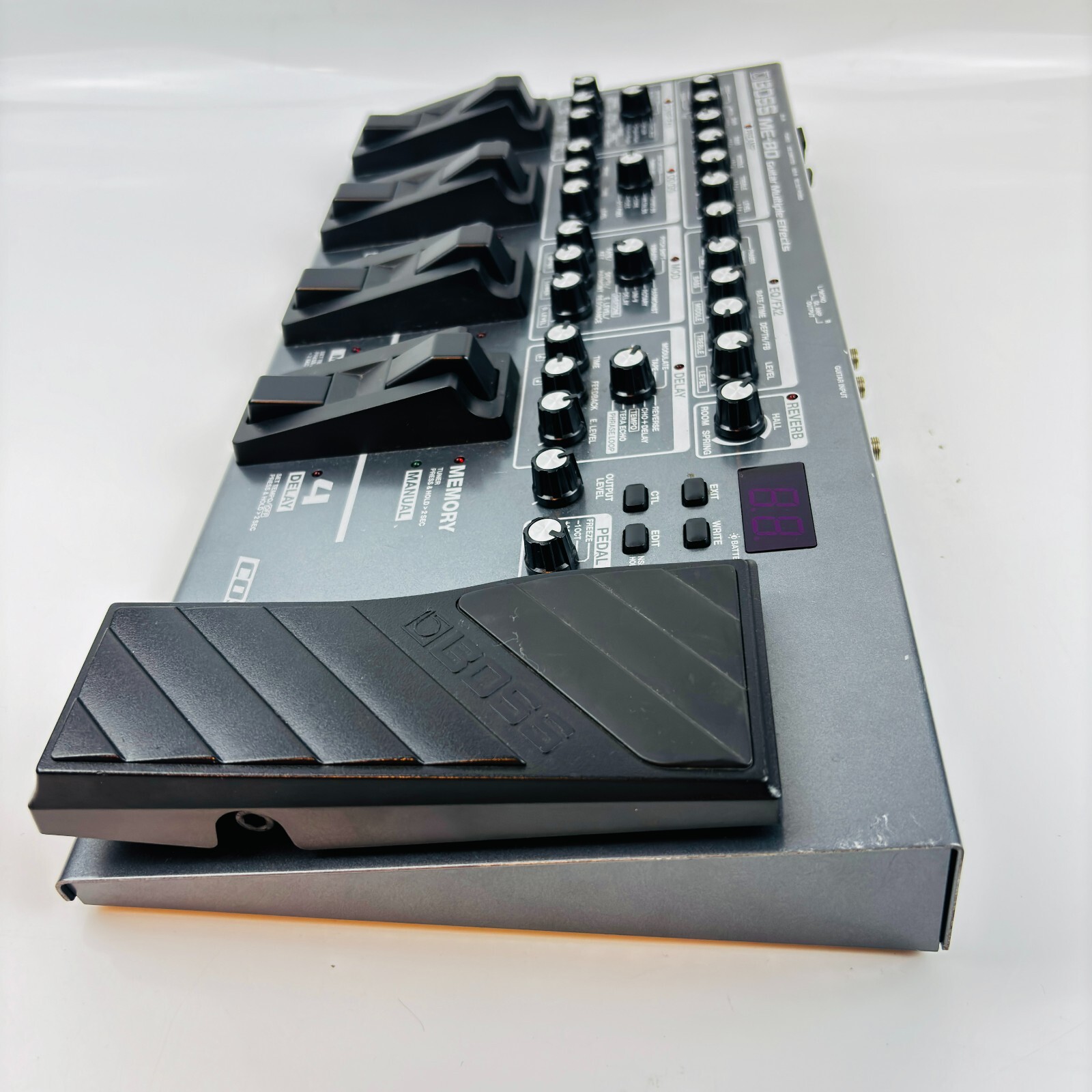 Used Boss ME-80 Guitar Multiple Effects Pedal Used Japan