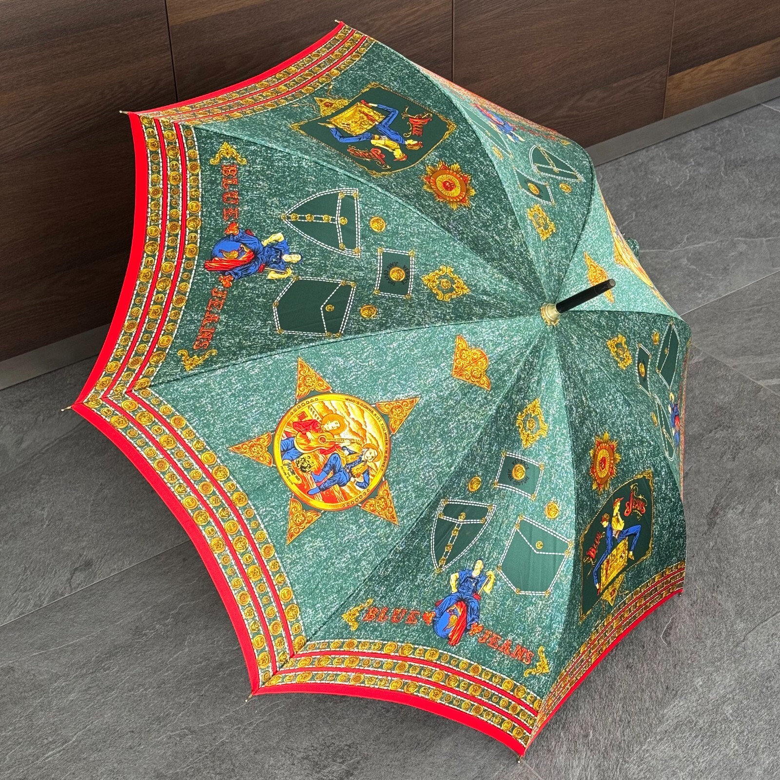 ヴィンテージジャンニ・ベルサーチ　傘 GIANNI VERSACE umbrella Blue Jeans print from F/W 1993/94 | eBay