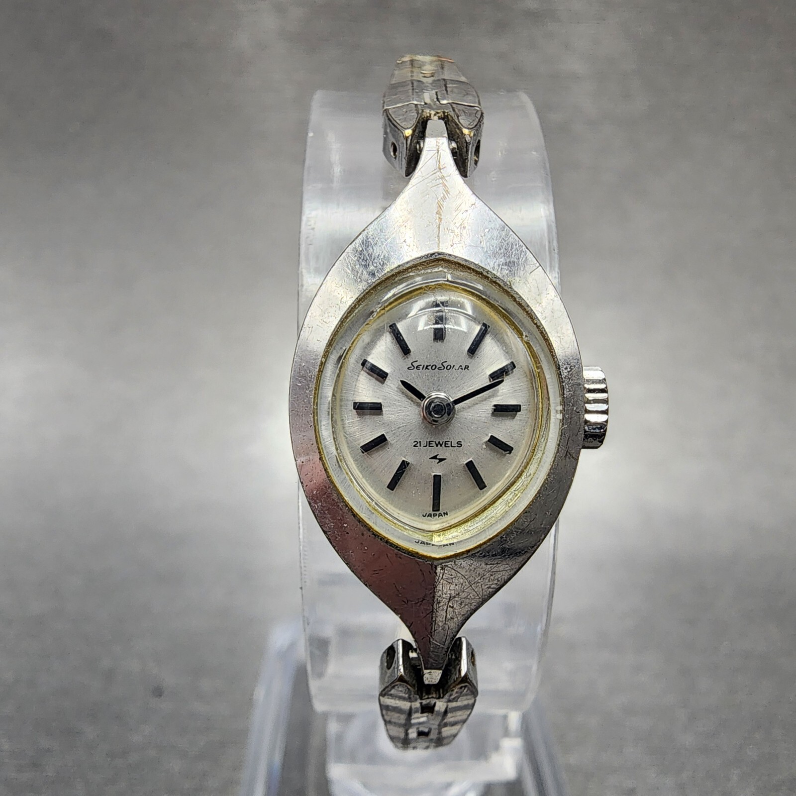 Seiko Solar Watch Women 14mm Silver Dial White Gold Plated