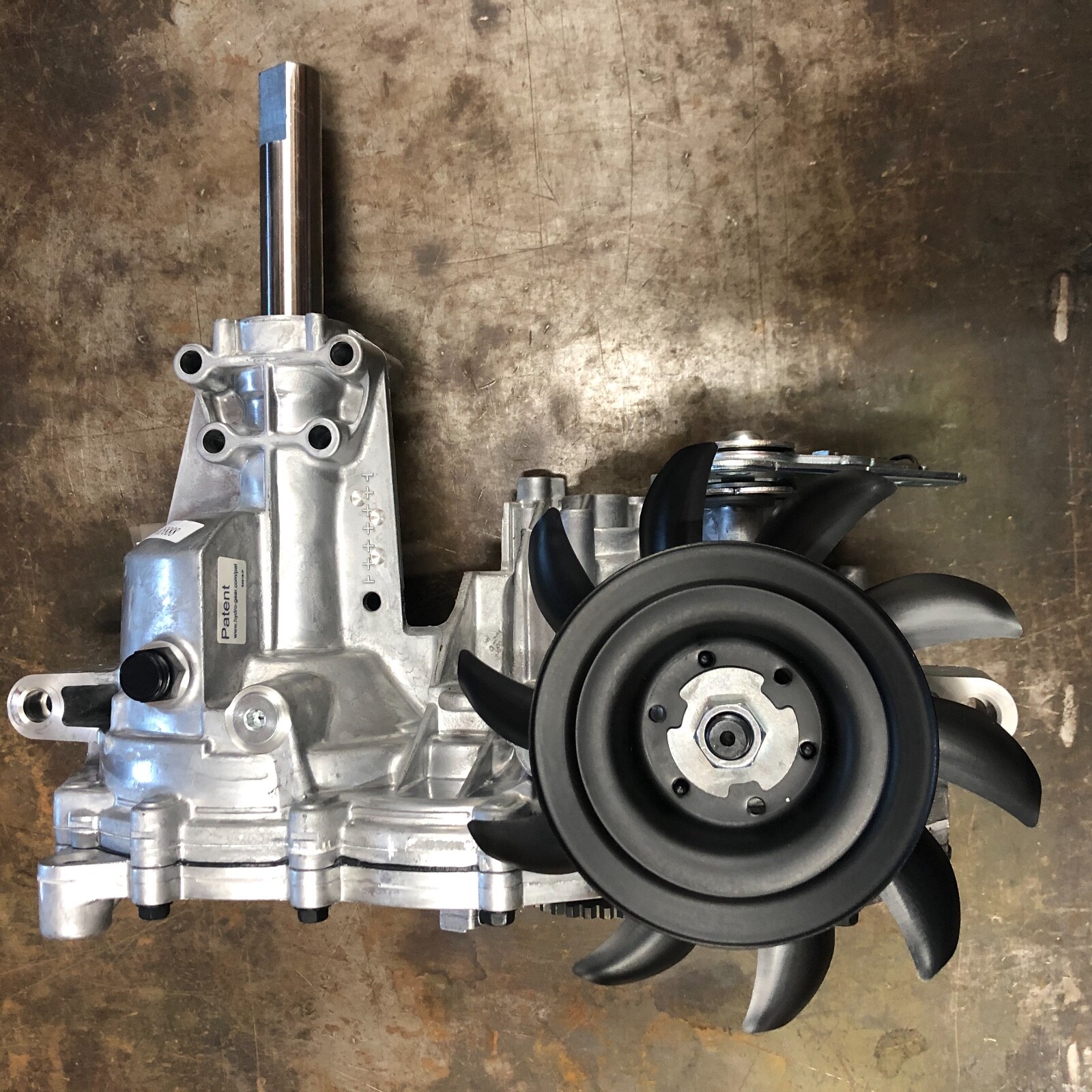 OEM Hydro Gear LH EZT Transmission (G18),ZC-DMBB-4DDC-2PPX,918-04431B OEM Hydro Gear LH EZT Transmission (G18),ZC-DMBB-4DDC-2PPX,918-04431B