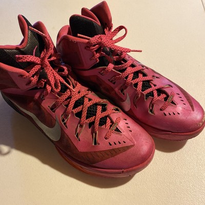 Nike Hyperdunk Pink - Breast Cancer Awareness - Men's Size 11- 653640-606
