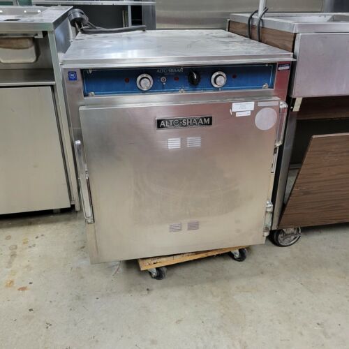 Oven USED CookNHold Half Height Alto-Shaam CH-75-1