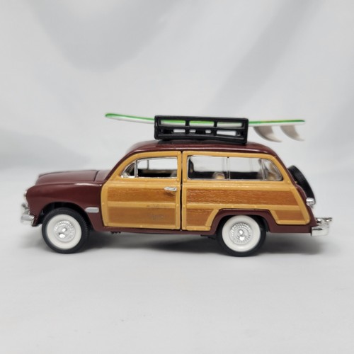 Ford Woody Wagon 2点セット 90's Vintage Ford Woody Wagon 2点セット 90's Vintage