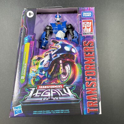 TRANSFORMERS LEGACY ARCEE DELUXE CLASS PRIME UNIVERSE IN HAND - 2022 BRAND NEW!