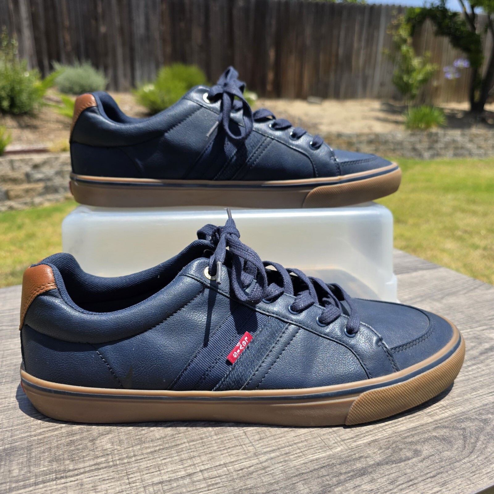 levi's shoes 木箱 Levi's Turner Sneakers Mens 13 Comfort Navy Blue & Brown Athletic