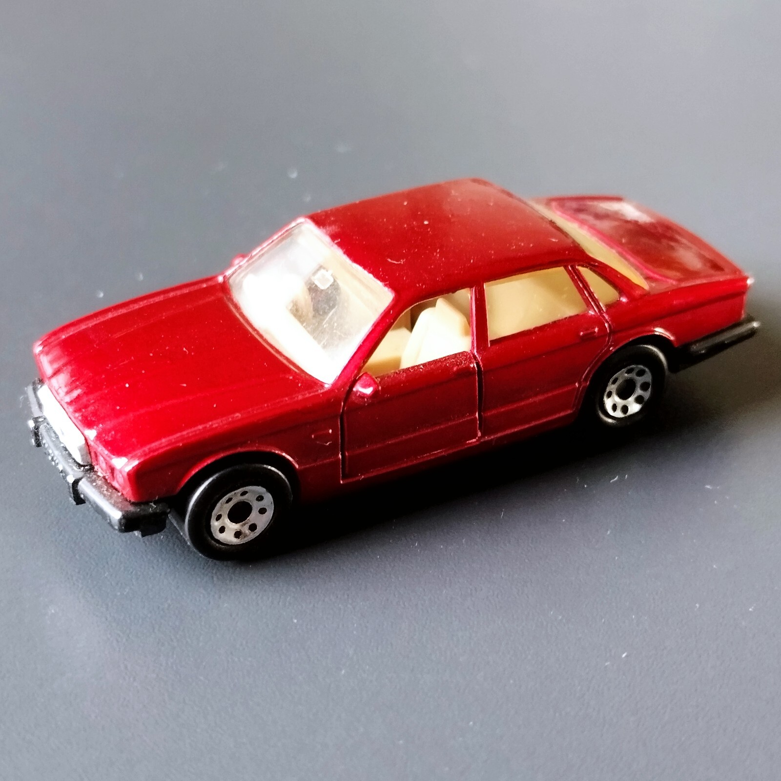 マテル赤箱79ジャガーXJS マテル赤箱79ジャガーXJS マテル ミニカ 赤箱 No.79 ジャガー XJ